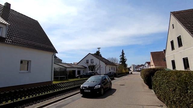 Обычная немецкая деревня Зенгенталь. Катаюсь на велосипеде. смотреть онлайн
