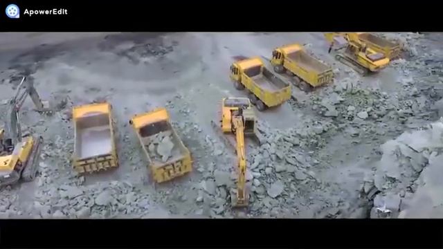 Китайский карьерный самосвал LGMG