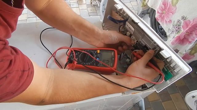 Не включается стиральная машинка Вирпул. смотреть онлайн