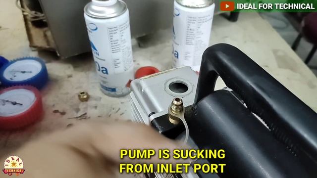 How To Vacuum Refrigerator By Vacuum Pump ! How To Check Leakage By Vacuum ! Vacuum Pump смотреть онлайн