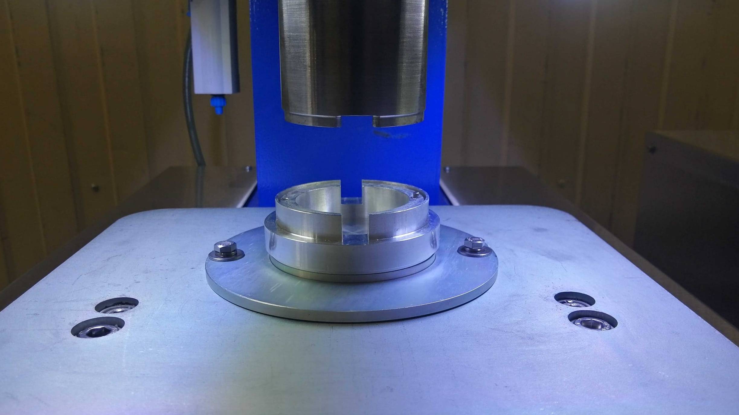 Ультразвуковая сварка пластика и нетканых материалов - примеры смотреть онлайн