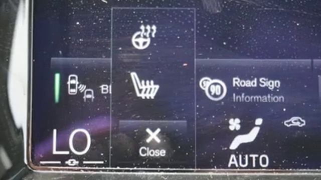 2017 Volvo XC90 T6 AWD Momentum in Houston, TX 77034 смотреть онлайн