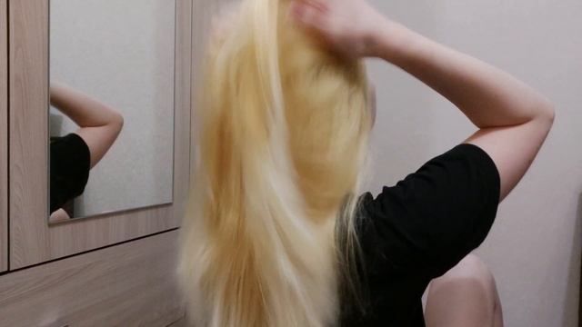 ПОВТОРНО ОБЕСЦВЕТИЛА И ПОКРАСИЛА ВОЛОСЫ | БЛОНД ДОМА смотреть онлайн