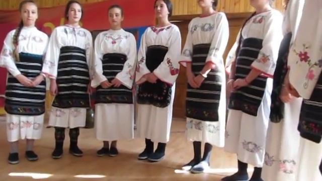 САВИНДАН 2014. ВЕЛИКА ХОЧА "Жубор вода жуборила" - изворна песма смотреть онлайн