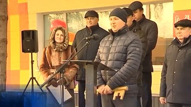 В Губкине после капремонта открылся филиал №6 детской библиотеки смотреть онлайн