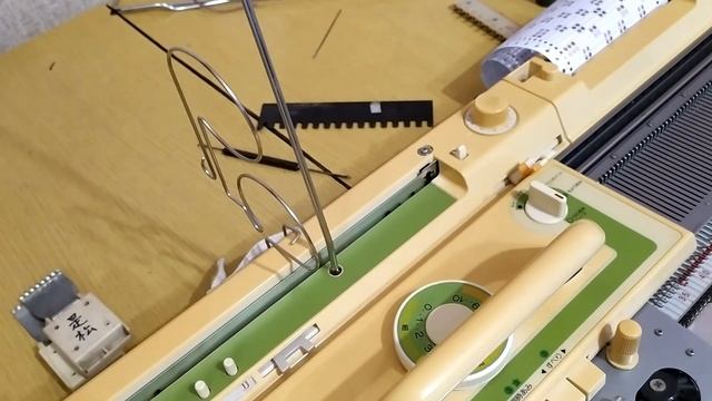 ПОКУПКА ВЯЗАЛЬНОЙ МАШИНЫ BROTHER KH 881. смотреть онлайн