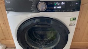 AEG 9000 ABSOLUTE CARE® 10KG WASHING MACHINE LFR95146WS