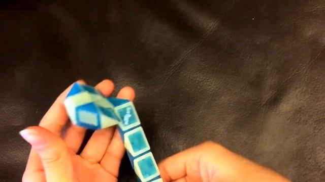 Smiggle Snake Puzzle or Rubik's Twist Tutorial: How to Make a Lion Shape SLOW Step by Step смотреть онлайн