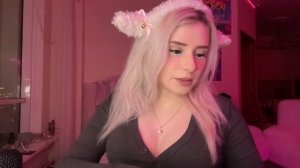 Света Соллар сняла трусuки за донат на стриме