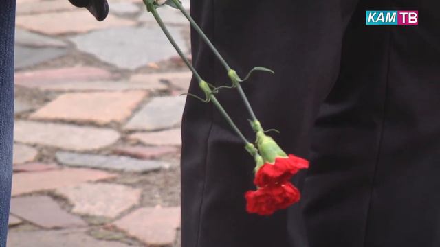 Девятого декабря Каменка вместе со всей страной отпраздновала День Героев Отечества смотреть онлайн
