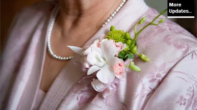 Collection Of Peony Corsage Picture Set Romance смотреть онлайн