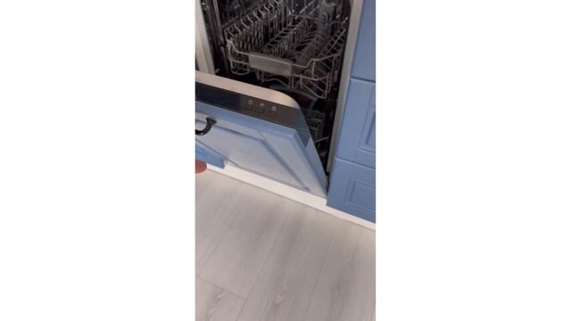 Угловая стильная кухня , кантри стиль, современная классика , Санкт-Петербург, ЖК Солнечный город смотреть онлайн