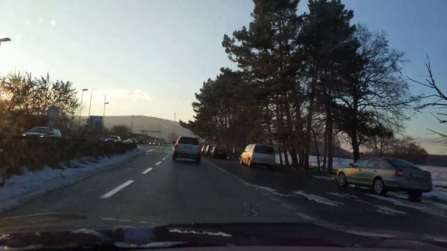 Первый День - зимы 2017-2018 - первый снег в Братиславе, солнце, граница с Австрией в 4К смотреть онлайн