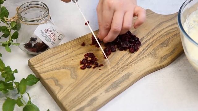 Самые ВКУСНЫЙ Рецепты из ТВОРОГА! ТВОРОГ + ЯЙЦА + КЕФИР смотреть онлайн