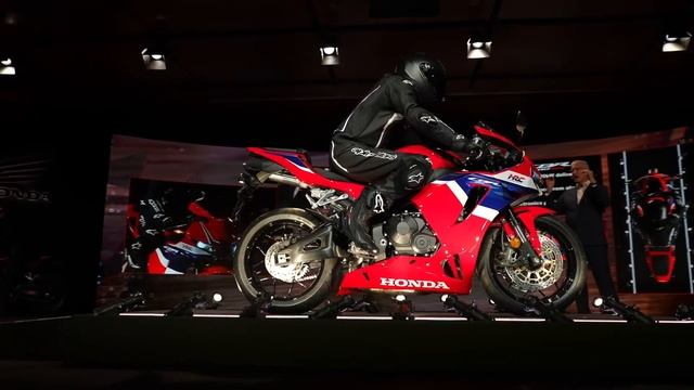 New 2024 Honda line-up reveal event смотреть онлайн