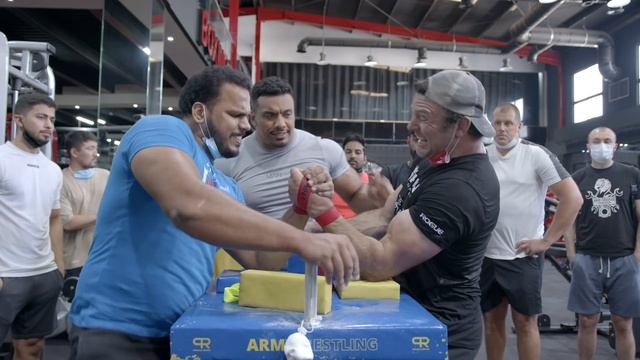 DEVON LARRATT TAKES ON DUBAI AFTER HIS FIGHT WITH THOR! смотреть онлайн