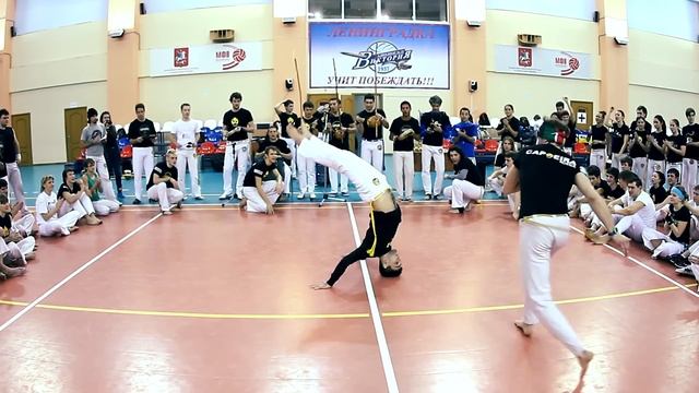 REAL CAPOEIRA Competitions. Yellow and up belts, men смотреть онлайн