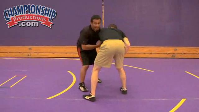 Wrestling Moves Series: Jessie Reyes - Inside Trip смотреть онлайн