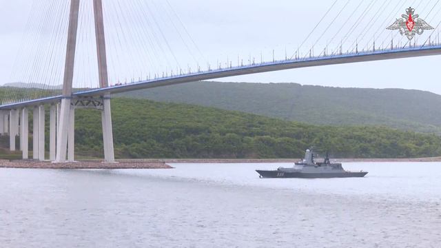 Силы Тихоокеанского флота начали развёртывание в рамках планового двустороннего учения Силы ТОФ при смотреть онлайн