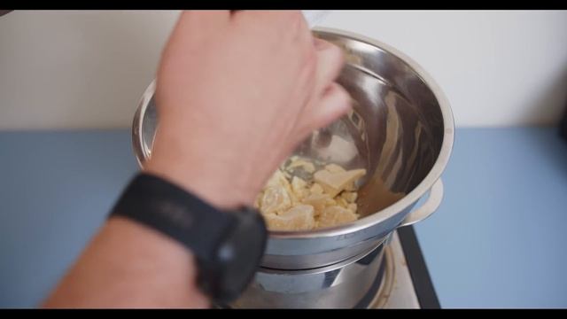 making white chocolate is extremely easy смотреть онлайн