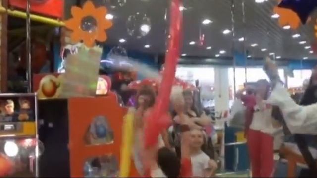 Шоу аниматоров на детский день рождения смотреть онлайн