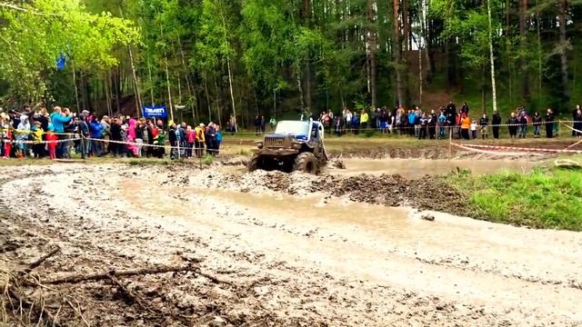 Гонки 4x4 по грязи бездорожью на джипах, внедорожниках оффроад 2015 полноприводные машины offroad смотреть онлайн