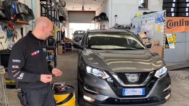 Presentazione installazione kit led Qashqai 2017 смотреть онлайн