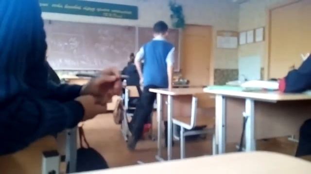 Подрались просто так...(2) смотреть онлайн