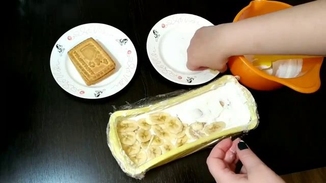 ОЧЕНЬ НЕЖНЫЙ ТОРТ ИЗ ПЕЧЕНЬЯ? С ТВОРОЖНО-БАНАНОВОЙ? НАЧИНКОЙ ?Торт за 15 минут! смотреть онлайн