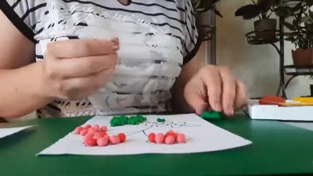 Мозаичная пластилинография.