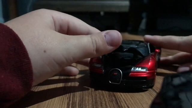 Bugatti varon with working lights car alarm,driving sound,and unlock door sound (MUST WATCH) смотреть онлайн
