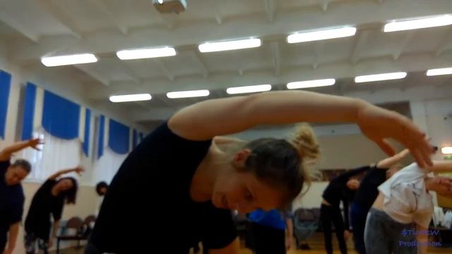 Cветлана Ярмакова мастер класс - Современный танец смотреть онлайн