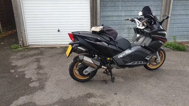Aprilia srv 850 смотреть онлайн