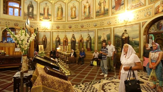 Архиерейский хор Свято-Введенского монастыря, г. Киев. Утверди Боже. Солист - Александр Каращук. смотреть онлайн