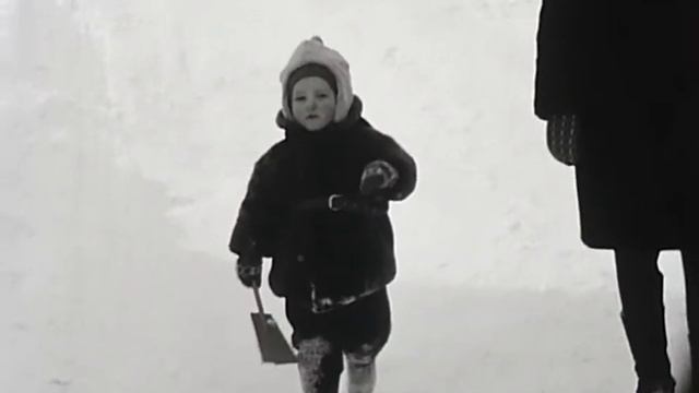 Фильмы с 8мм пленки. Часть 2 смотреть онлайн