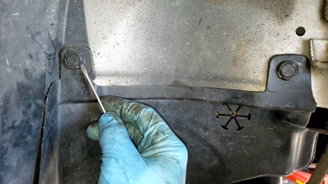 Honda Civic 1.7L Crankshaft Position Sensor Replacement P0335 смотреть онлайн