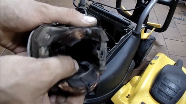 Ремонт газонокосилки STIGA COMBI 36 E. Замена подшипника смотреть онлайн