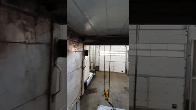 ГудТракс ремонт грузовиков Мерседес и не только, ремонт полуприцепа (животновоз) Бердекс. смотреть онлайн