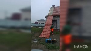 6м металлочерепица. подьем на крышу вдвоем