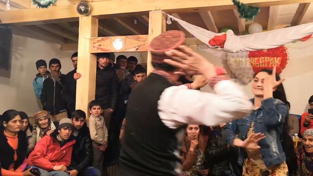 Туй дар Помир /РАКСИ БАДАХШОНИ смотреть онлайн