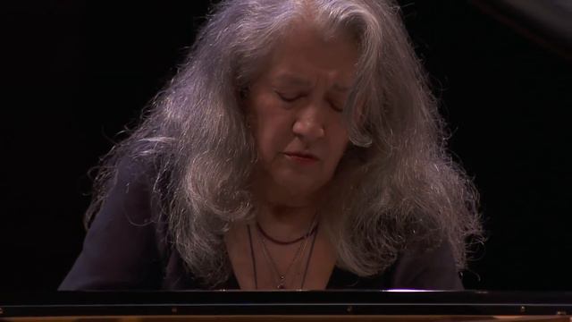 Ravel - Piano Concerto in G | Martha Argerich смотреть онлайн