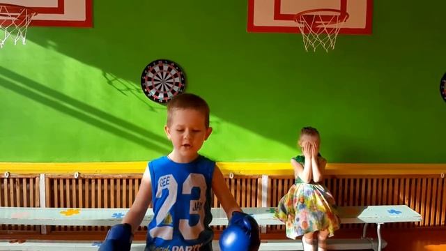 172 Скоц Миша, 6 лет, детский сад31, Новотроицк А Барто Мама болельщица смотреть онлайн
