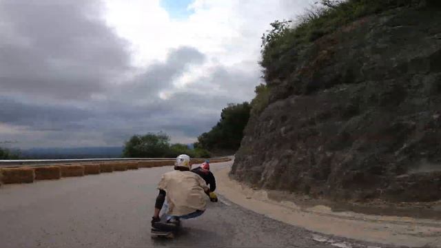 LA TRONA RAW RUN 1/? - 2021 /Downhill Skateboard смотреть онлайн