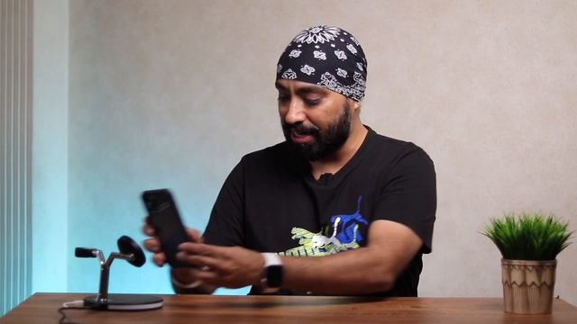 MagSafe Chargers for iPhone, Apple Watch & Apple AirPods ? смотреть онлайн