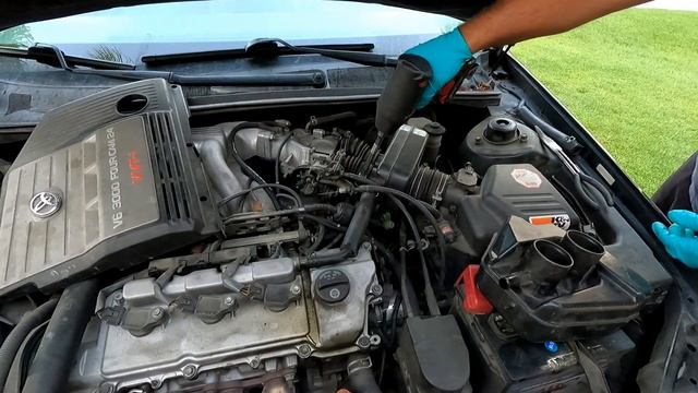 2000-2004 TOYOTA AVALON CHECK ENGINE LIGHT CODES P0171 & P0174 SYSTEM TOO LEAN (Vacuum Leak) FIXED! смотреть онлайн