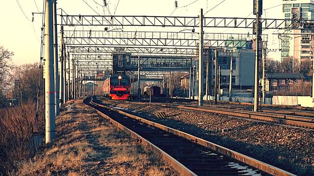 Intercity EMU Train ED9M with friendly drivers / Электропоезд ЭД9М с приветливой бригадой смотреть онлайн