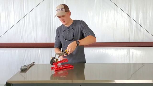 Pipe Vise Bigfoot Demo смотреть онлайн