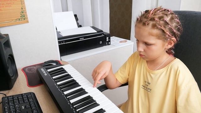 Привет. Я Ani Ra. Первый раз сочиняю музыку. На своем примере покажу как сочинить музыку. смотреть онлайн