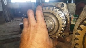 ремонт косилки КДН 210 ч.2.mp4