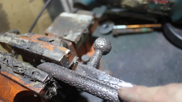 Dig'N'Restore! Rifle bolt's lever grip restoration - ENGLISH subtitles смотреть онлайн